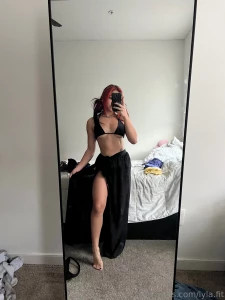 Guys still obsessed with this look