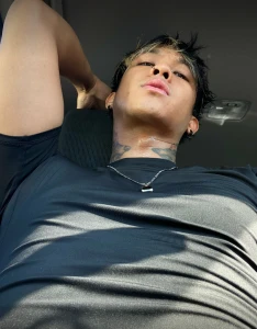 Would you ever give me a head while driving