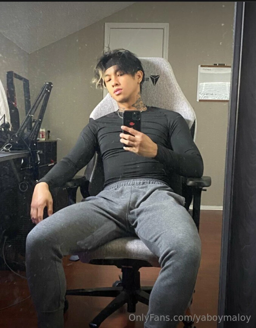 Bored and looking for fun 