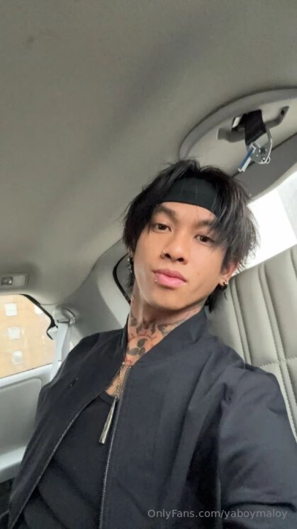 I m here to pick you up babe 