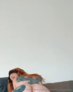 Not cropped is better