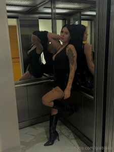 Hanging out with a friend tonight what do you think of my outfit