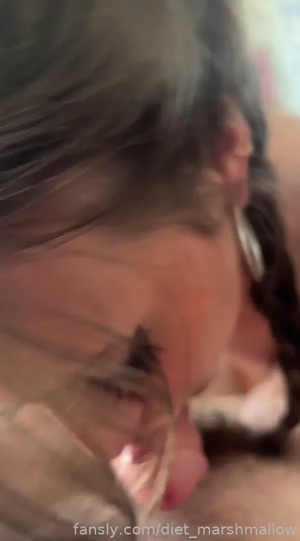 I made a video of my first ever foot job watch me jerk my boyfriend 