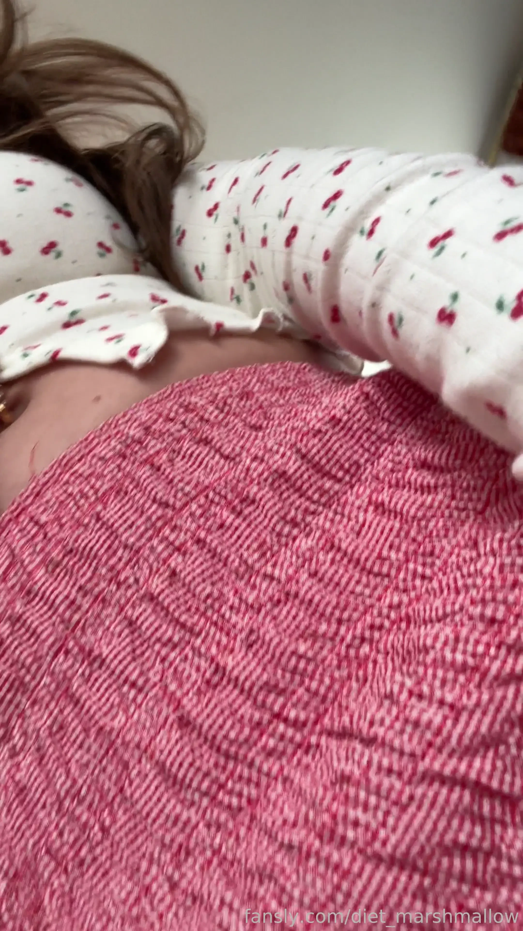 Do ya like my skirt brunette smile longhair naughty cleavage skirt 