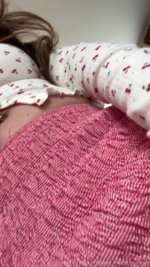 Do ya like my skirt brunette smile longhair naughty cleavage skirt