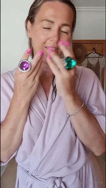 Getting ready to go for dinner but first i need your help deciding 