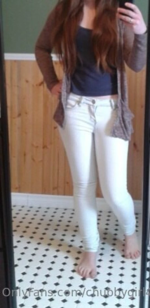 Some old pictures popped up in my memories that i just had to recreate part 6 