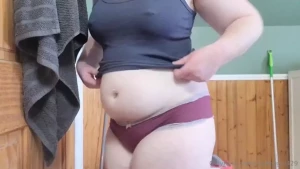 Officially the fattest i ve ever been 1 month weigh in is coming up a