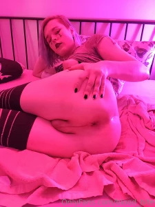 Feeling sleepy but wanna fuk part 1