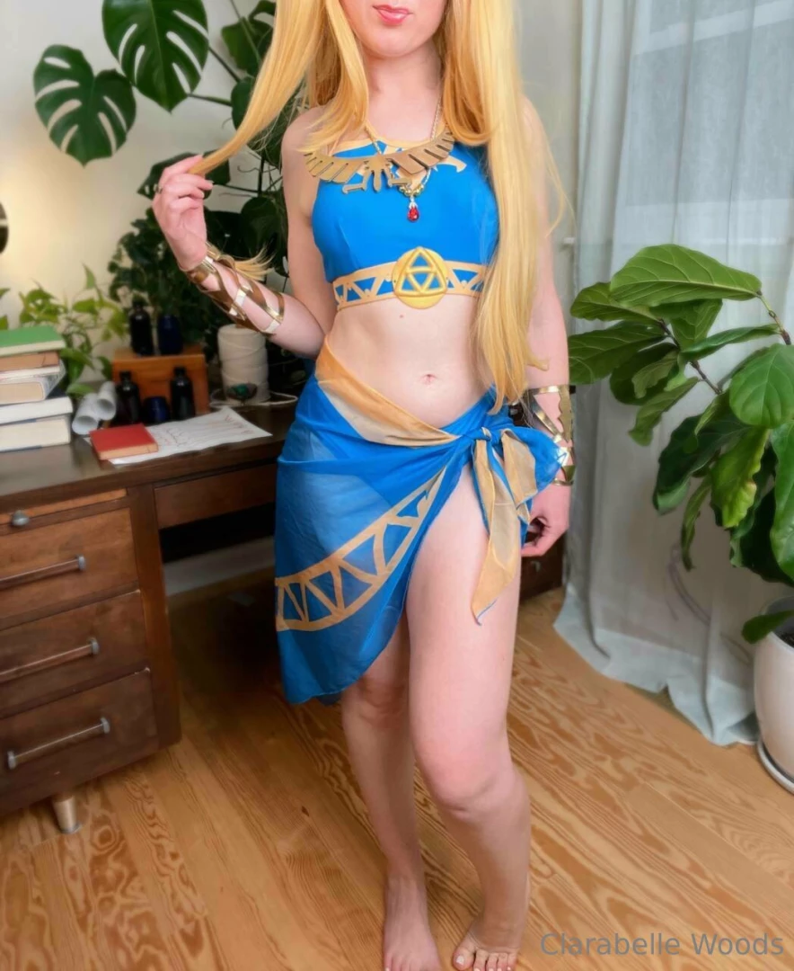 Would you swim with the princess 