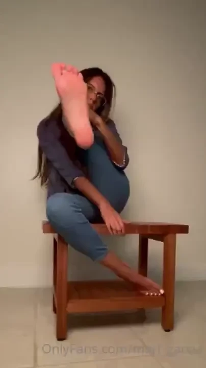 Behind the scenes look of this shoot i am the photographer and the 