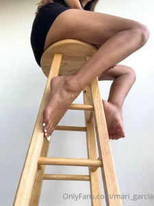 You are here to do everything i say because you re pathetic for my