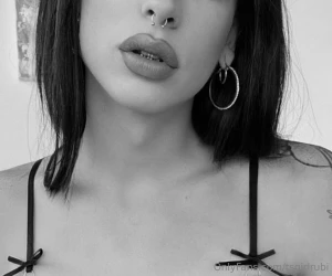 Those sweet delicious lips need your kisses think how much fun we