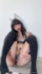 Uh oh ur wolf pet is in heat aren t u going to help her pussy lips part 1