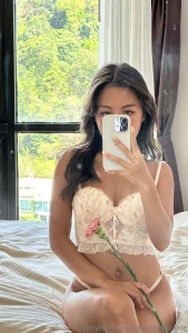 Morning my lovely subscribers sending you all a flower to brighten part 1