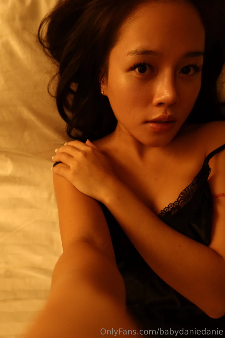 Do you have the hottest thoughts in your head at night 