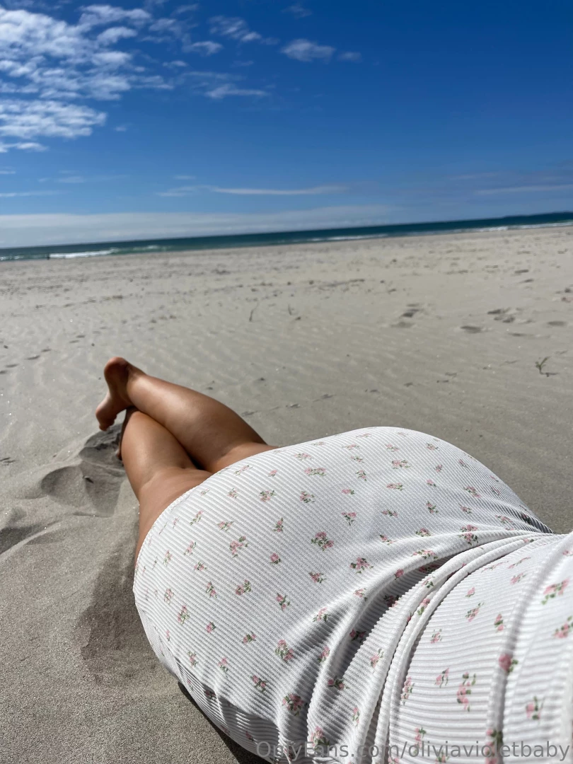Got to wet on the beach he had to take me back and fuck me dm me if part 1 