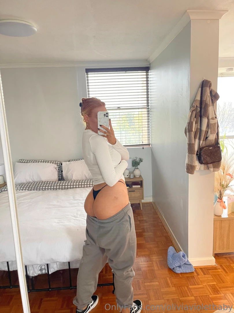 The bruise on my butt is slowly going away 