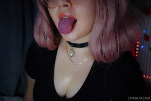 Swipe to see the video gt asmr - lens licking kisses mouth sounds