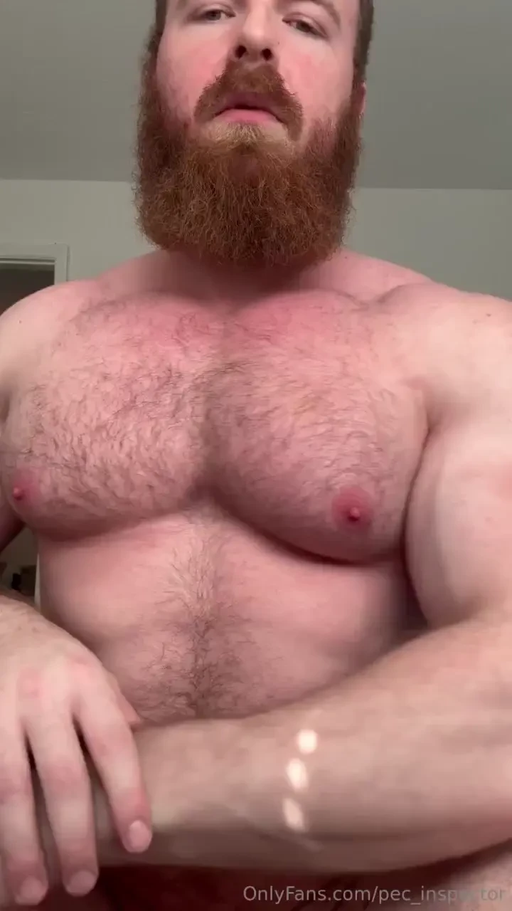 This is how i d worship a big guy with big pecs and arms in front of 