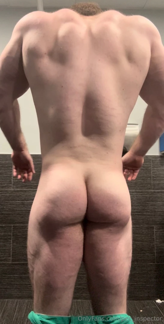 Love how my ass and traps are looking lately part 2 