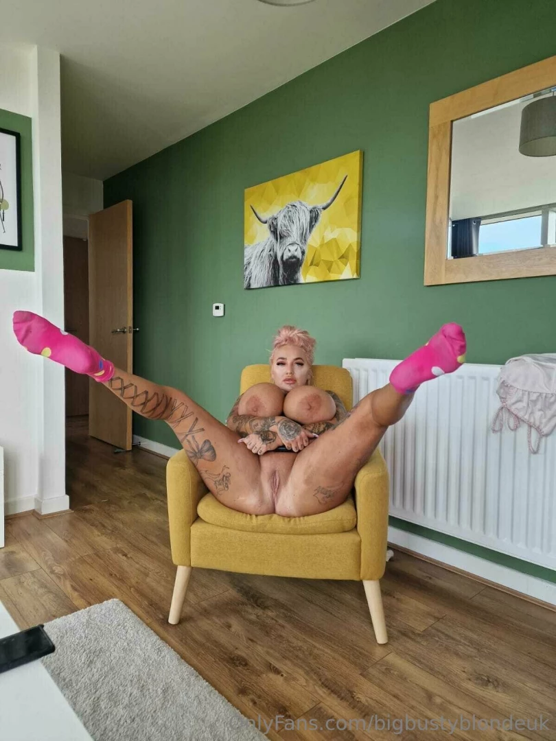 Join my all inclusive page bbe kirstywifenoppv its even free sexting 