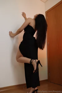 Happy hump day my loves this curve deserves a celebration don t you