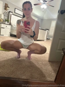 Hope everyone had a great sunday funday we kinda just lounged most of part 34