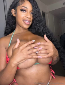 Let your hands explore my curves