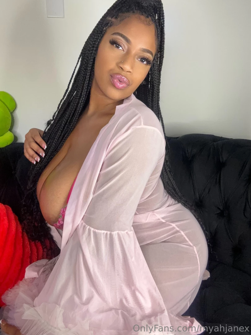 Let me show you something hot baby 