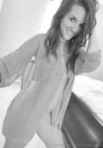 Just posted this 3 min dirty talk tease video for free on vip or you