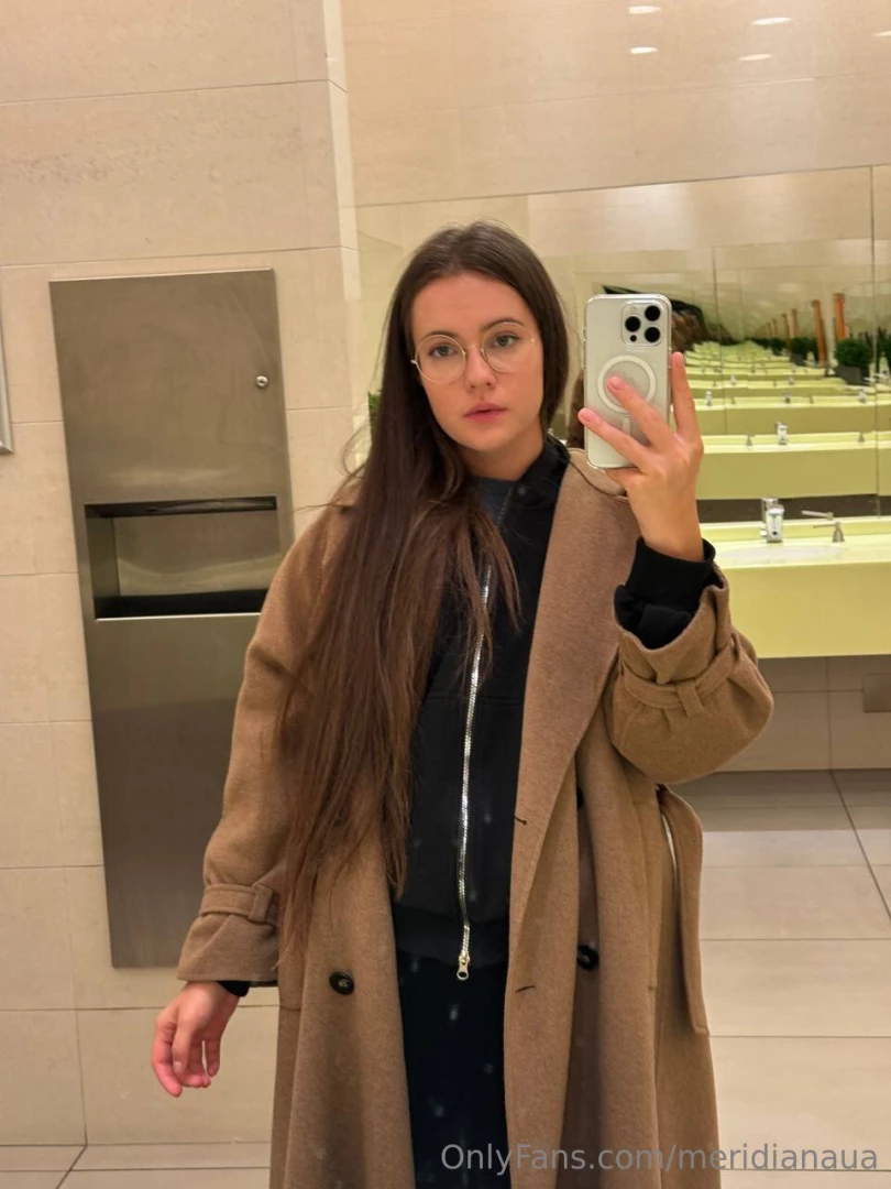 Don t look back because that s where you can see me 