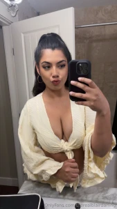 Are you busy right now i just shaved my pussy can i show you