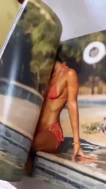 Free bundle with your signed copy of my magazine mailed right to you 