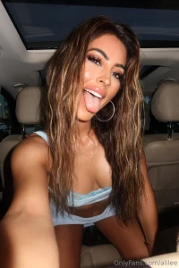 In the mood to spoil someone who s online right now