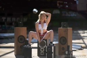 Birthday bash alert it s my birthday august 26 and i m ready to