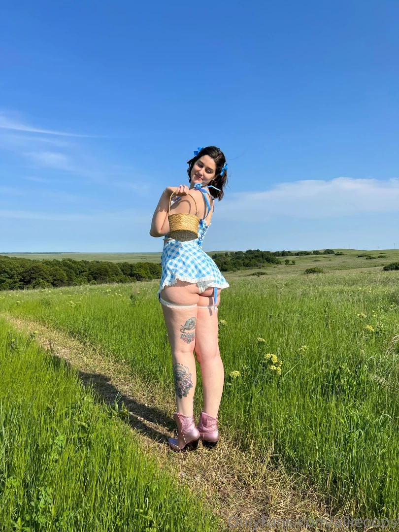 I m going live again next tuesday september 24th i ll see you guys 