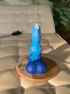Fun fact i went through an entire bottle of lube working myself up in