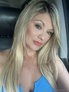 I m not just here to look pretty i m here to get a conversation