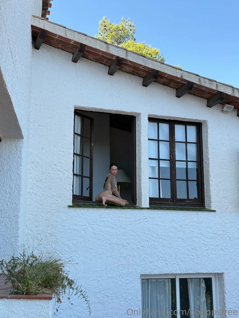 Open window open invitation dare you to knock naked spicy content only part 1 