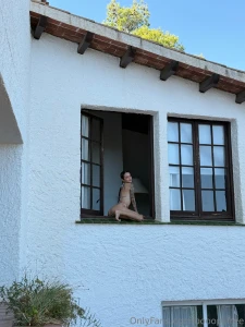 Open window open invitation dare you to knock naked spicy content only