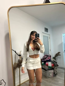 Guess how many outfits i tried before deciding that this was the one