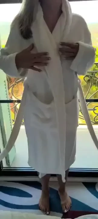 Would love to do this in a hotel for someone other than my husband 