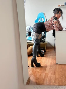 Come and get me right here