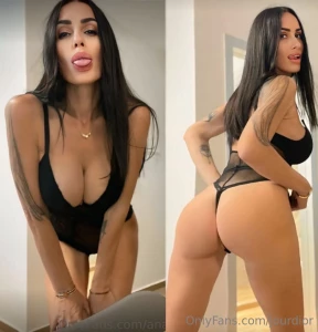 Ana_50shades is wet right now free subscription only now she wants to part 748