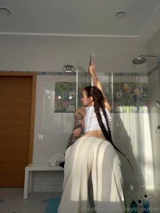 You want to see what s under my pants