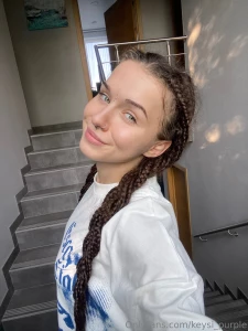 Like me if you want to go on a date with me comment - if you want it