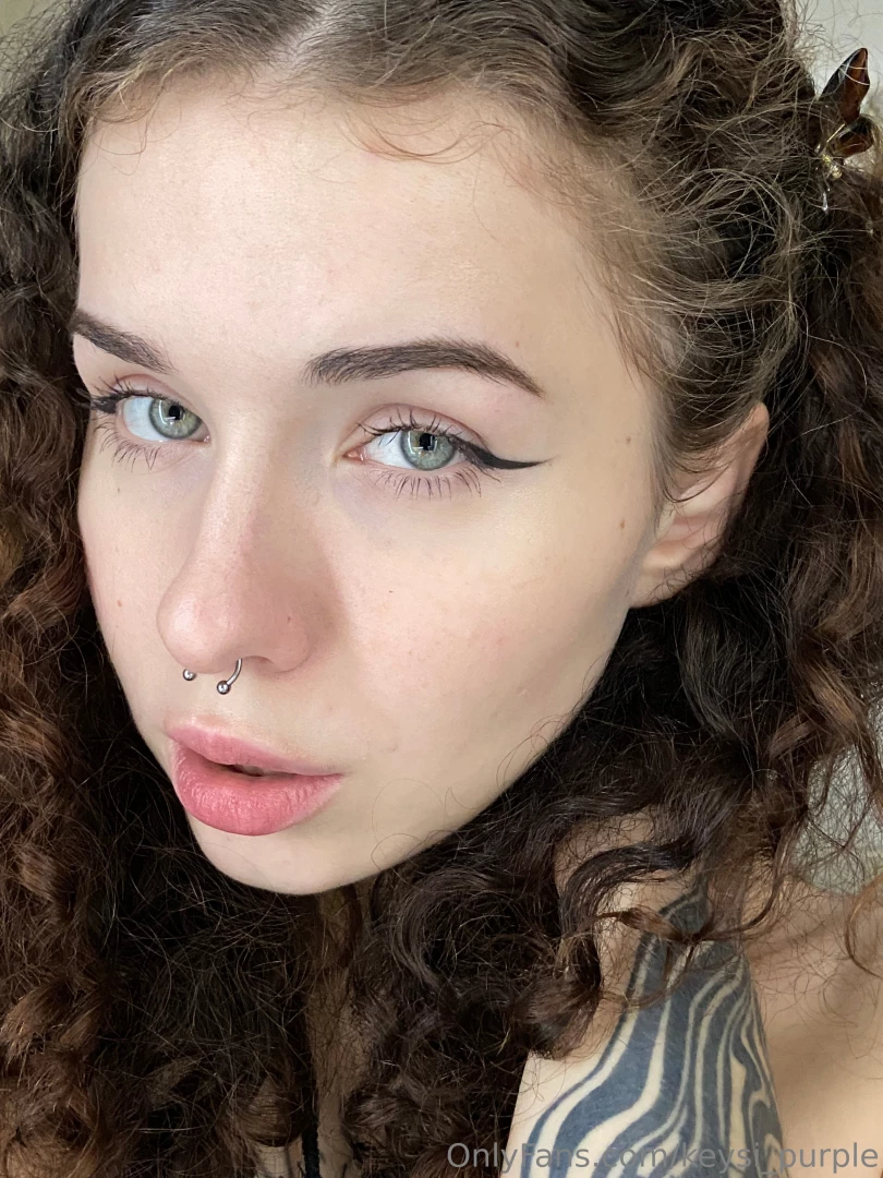 Hi i rarely share my raw emotions but today i want to be honest these 