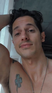 Hope your day is amazing left a humpday surprise in your inbox