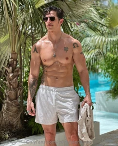 Summer heater new post and new dm s with a lot less clothes on